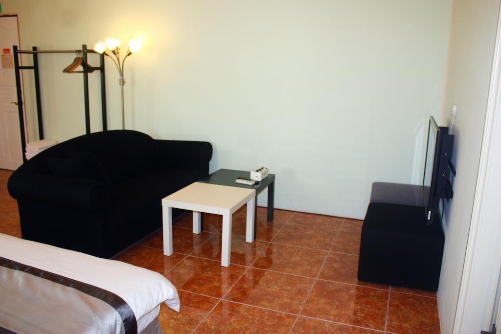 Mary 18 Apartment Taitung Bagian luar foto